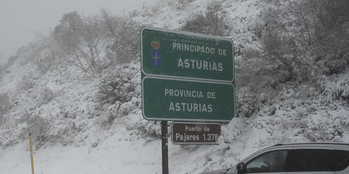 La AEMET activa el aviso en nueve comunidades por nevadas, con Asturias y Castilla y León en riesgo extremo